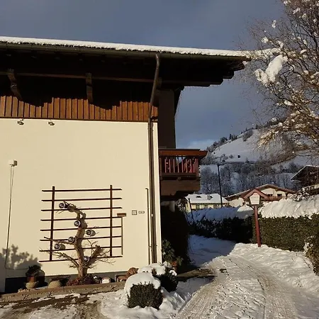 بيت للعطل Panoramic View - Hollaus House