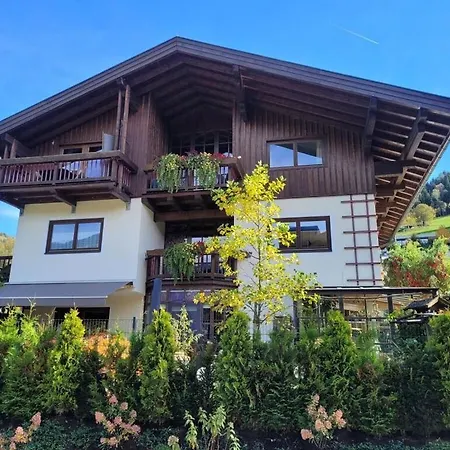 بيت للعطل Panoramic View - Hollaus House
